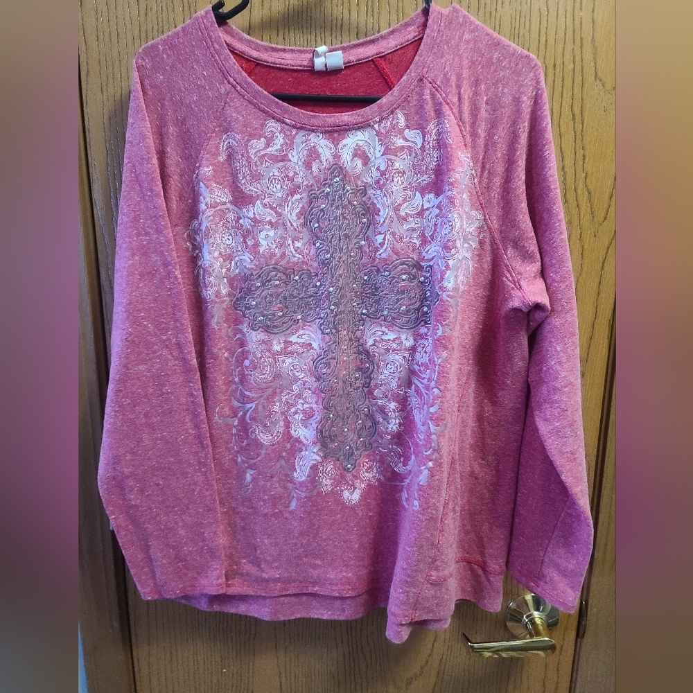 Pink sweatshirt/sweater